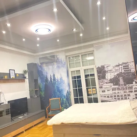 Διαμέρισμα Urban Aura *