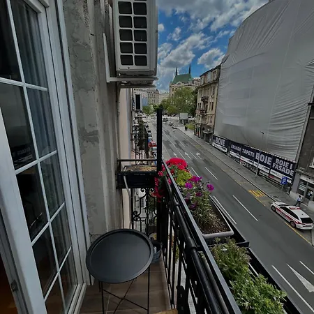 Urban Aura Βελιγράδι